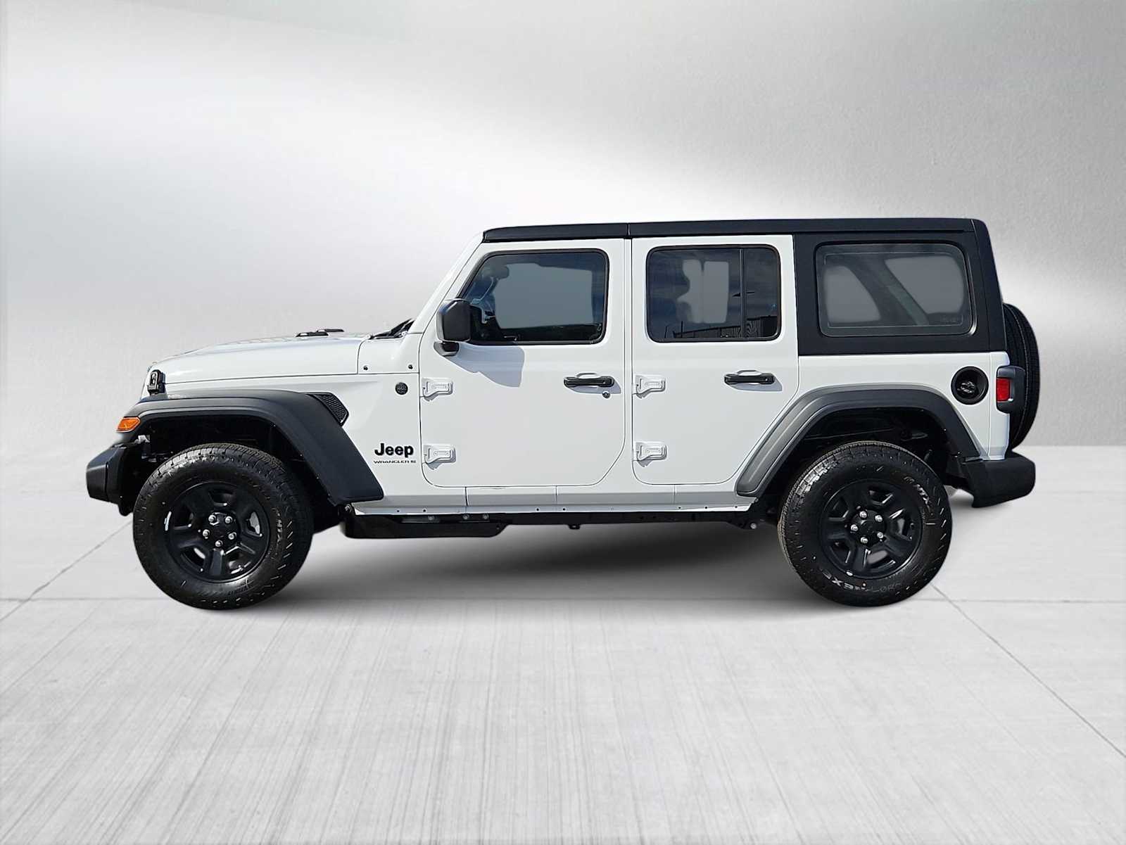 Thumbnail: 2026 Jeep Wrangler - 5