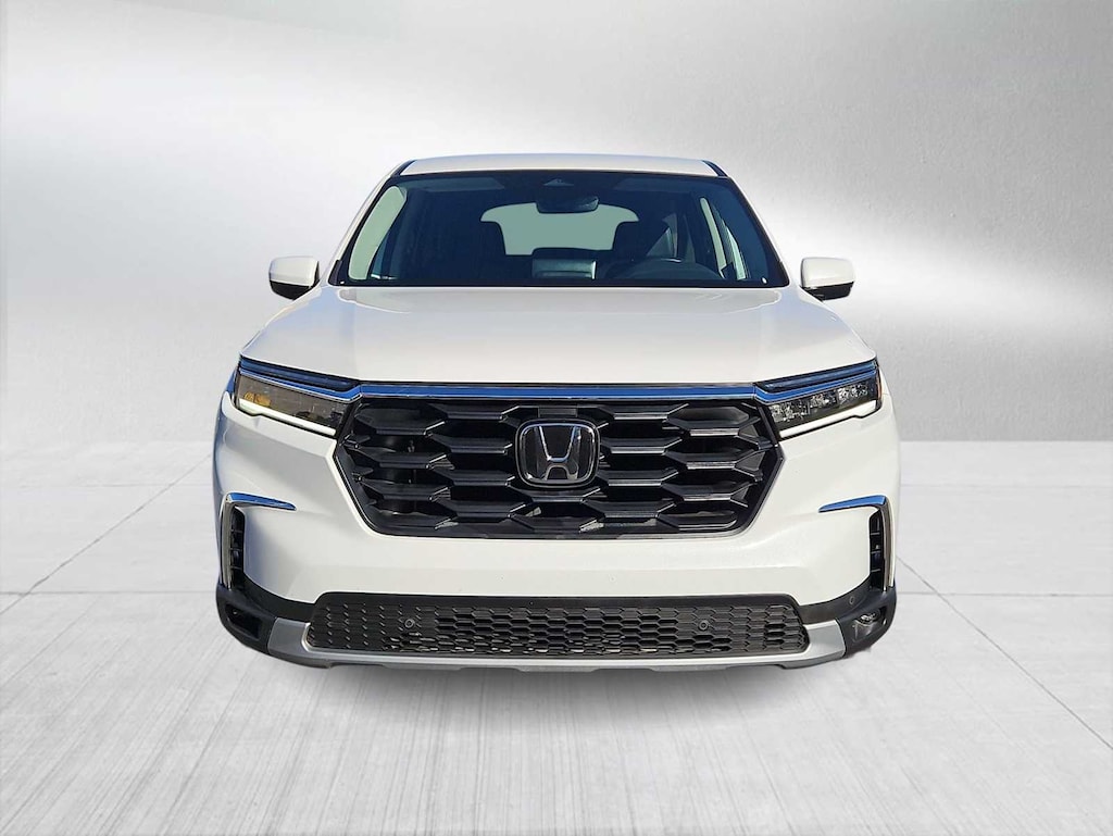 Used 2024 Honda Pilot EX-L 8 Passenger SUV