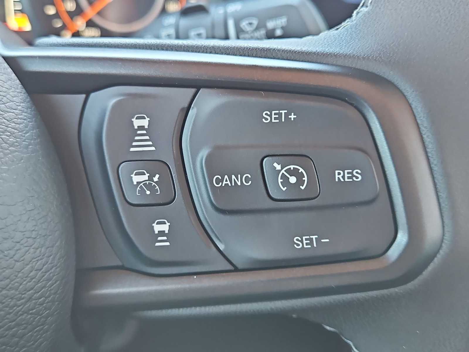 Thumbnail: 2025 Jeep Wrangler - 21