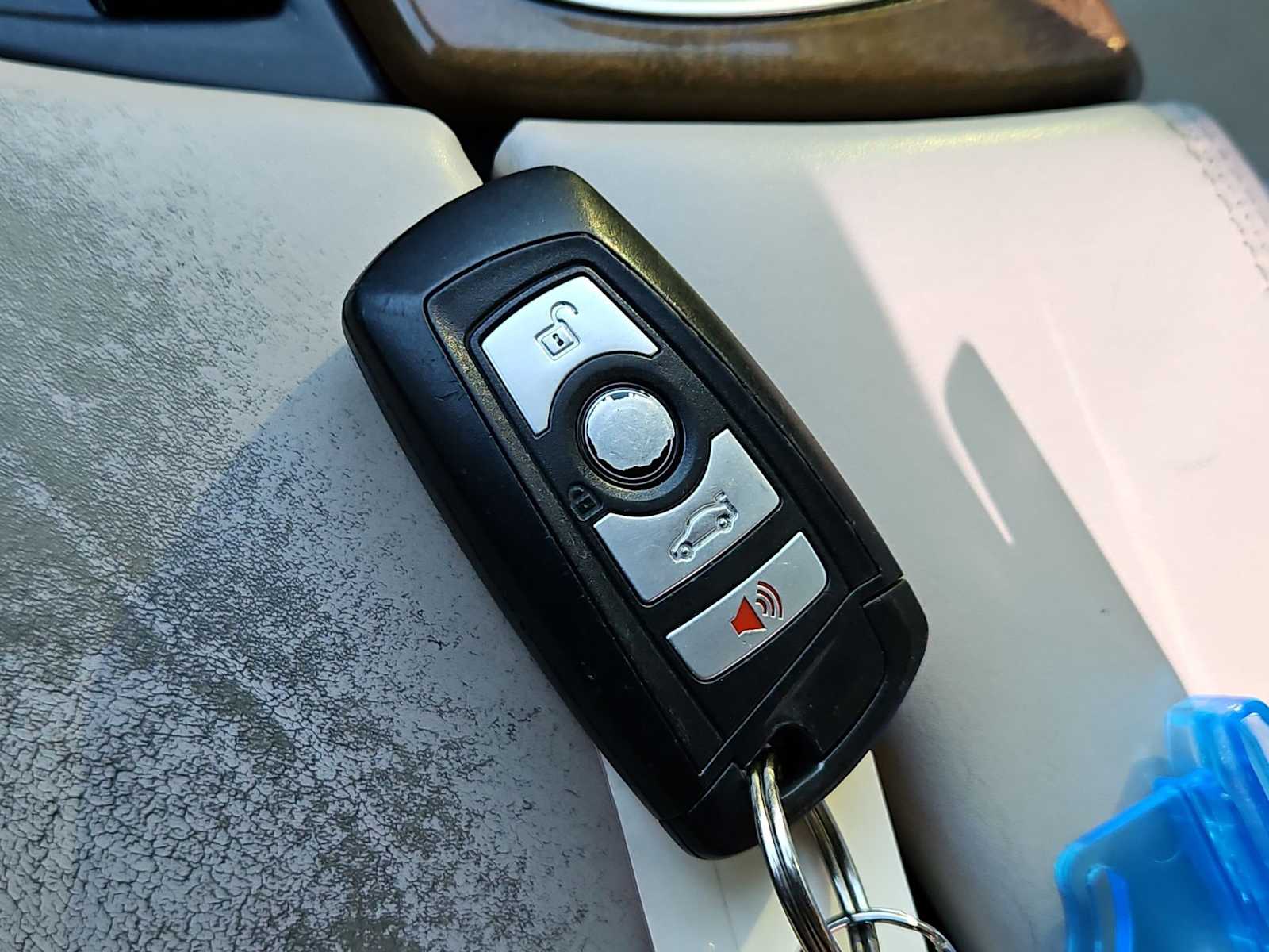 Thumbnail: 2013 BMW 5 Series - 36