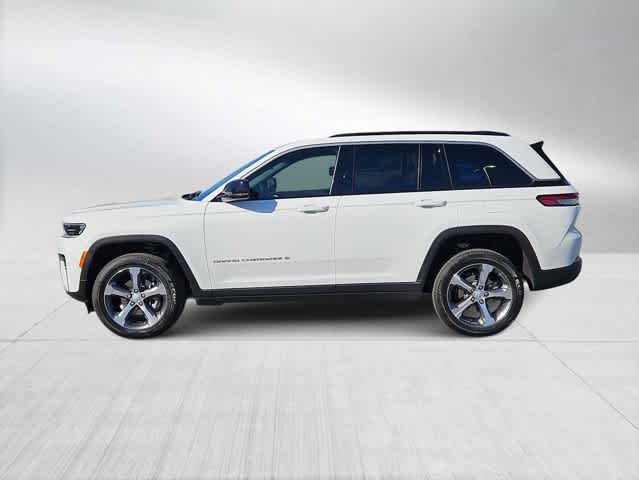 Thumbnail: 2026 Jeep Grand Cherokee - 5