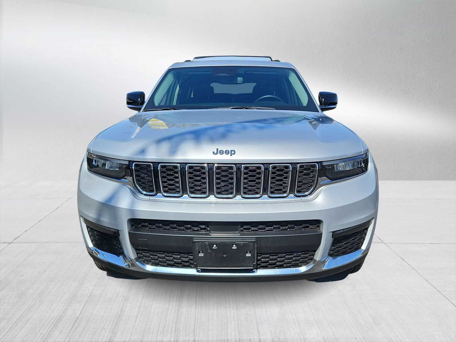 2022 Jeep Grand Cherokee Limited photo 3