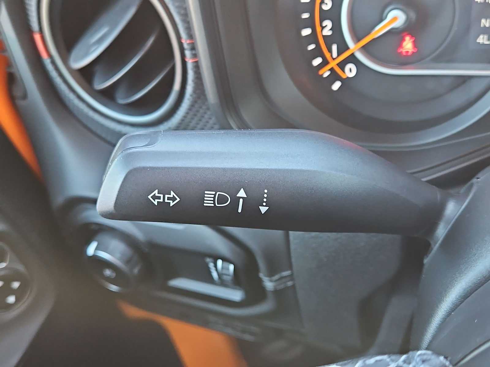 Thumbnail: 2025 Jeep Wrangler - 23