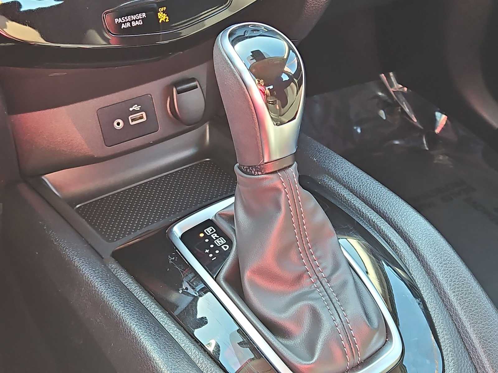 Thumbnail: 2021 Nissan Rogue Sport - 29