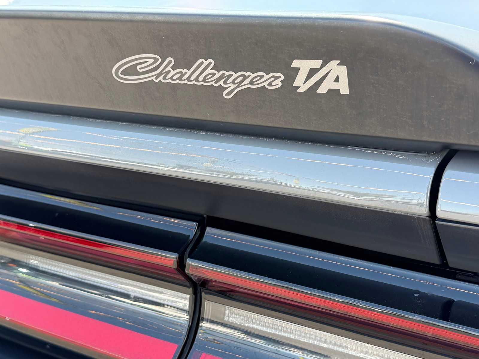 Thumbnail: 2018 Dodge Challenger - 26