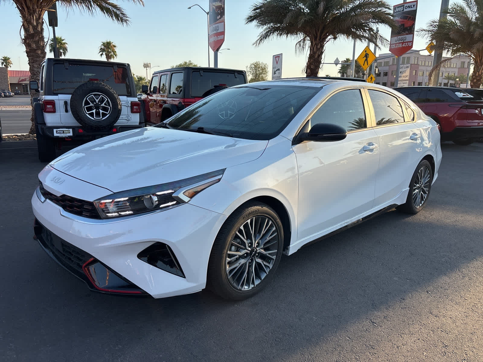 Thumbnail: 2022 Kia Forte - 1