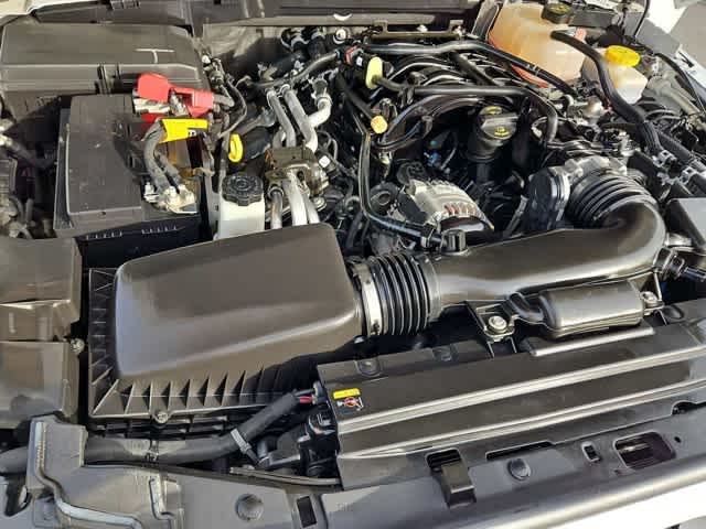 Thumbnail: 2021 Jeep Wrangler - 14