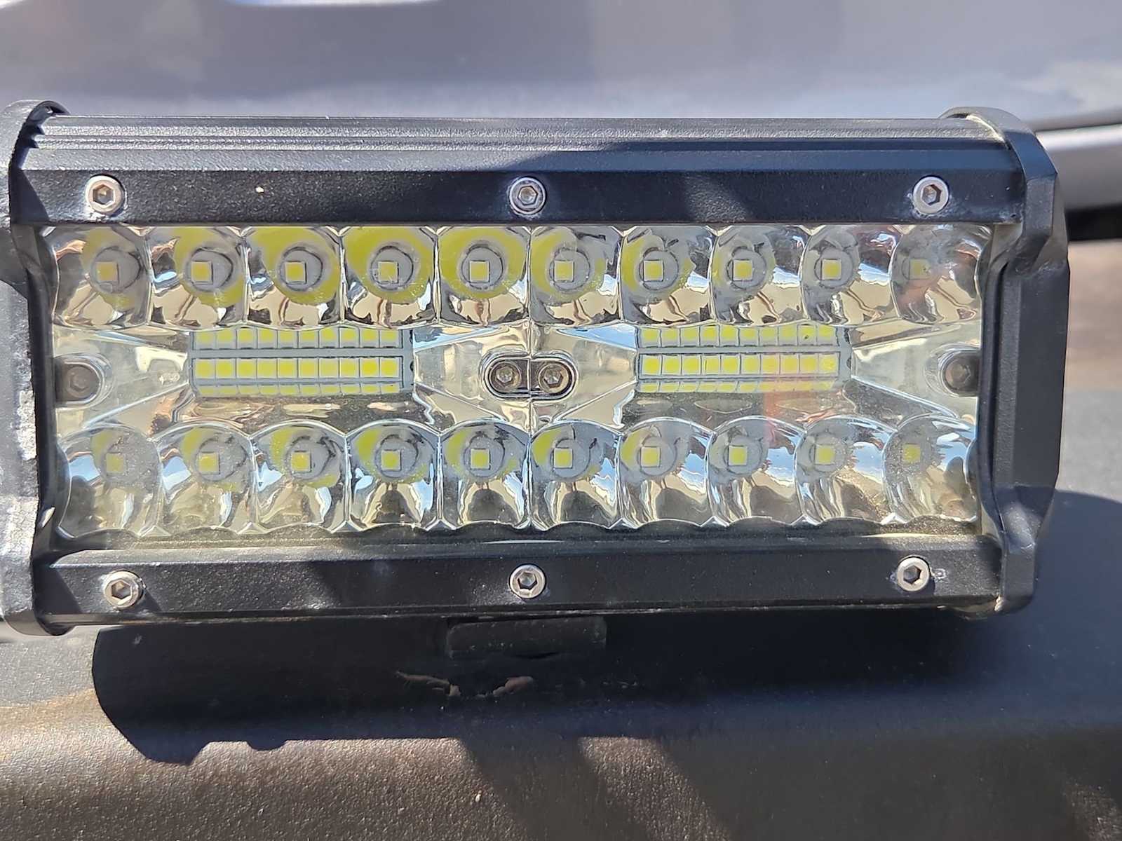 Thumbnail: 2020 Jeep Wrangler - 12