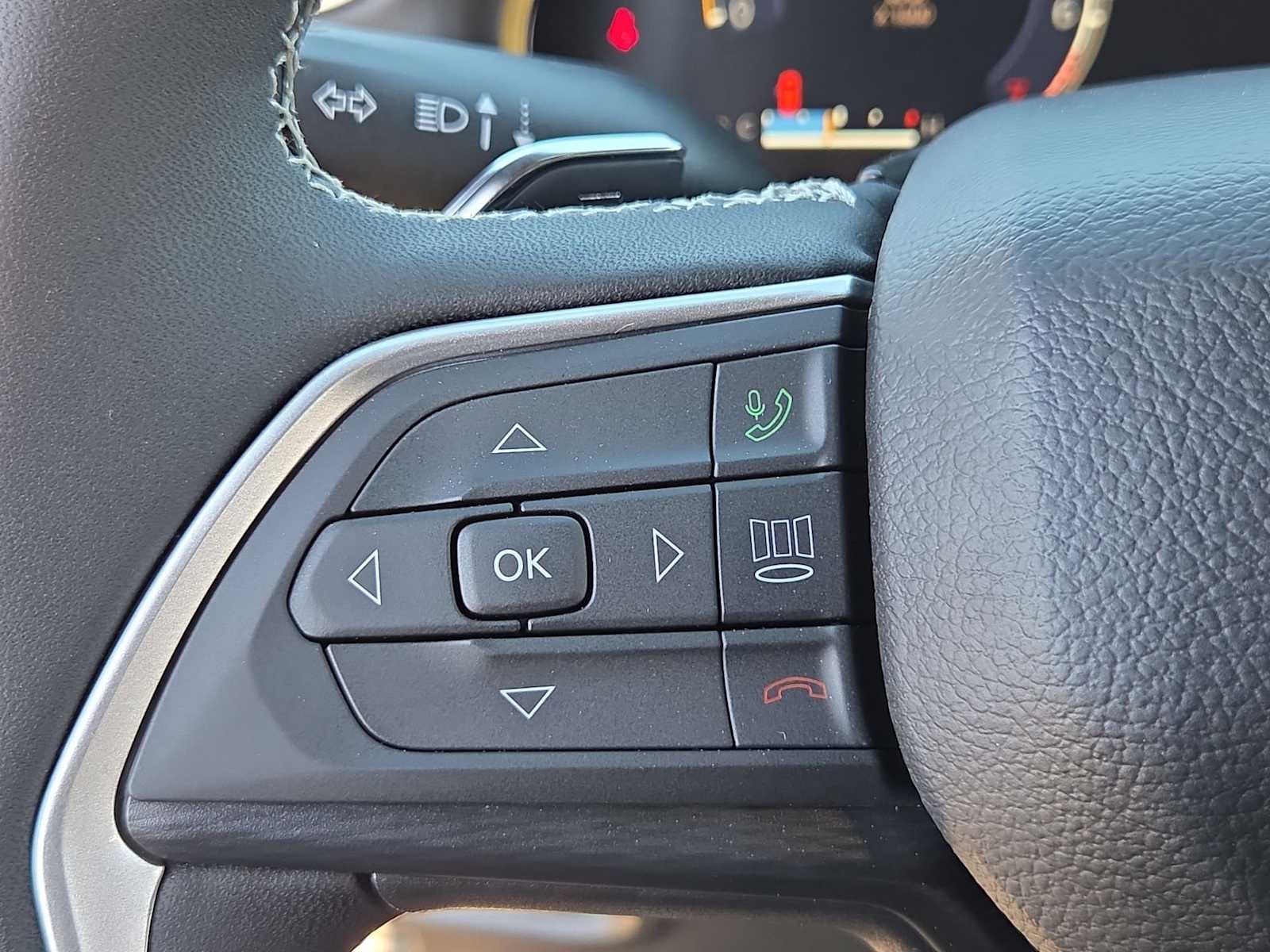 Thumbnail: 2025 Jeep Grand Cherokee - 23