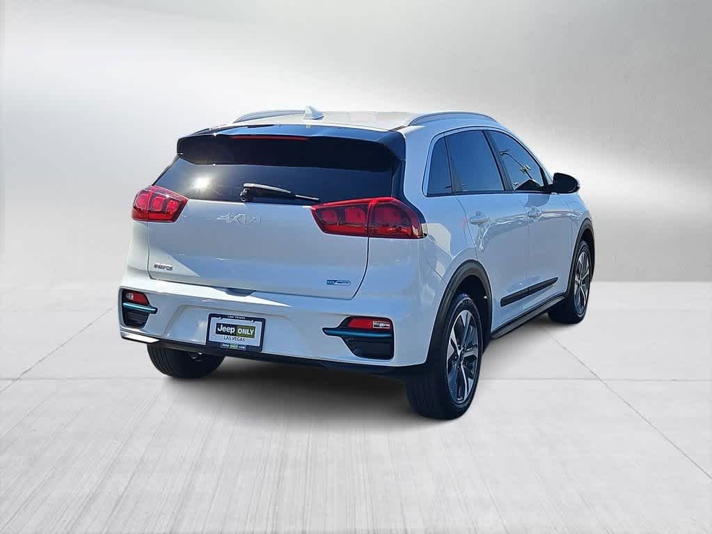 2022 Kia Niro S 8