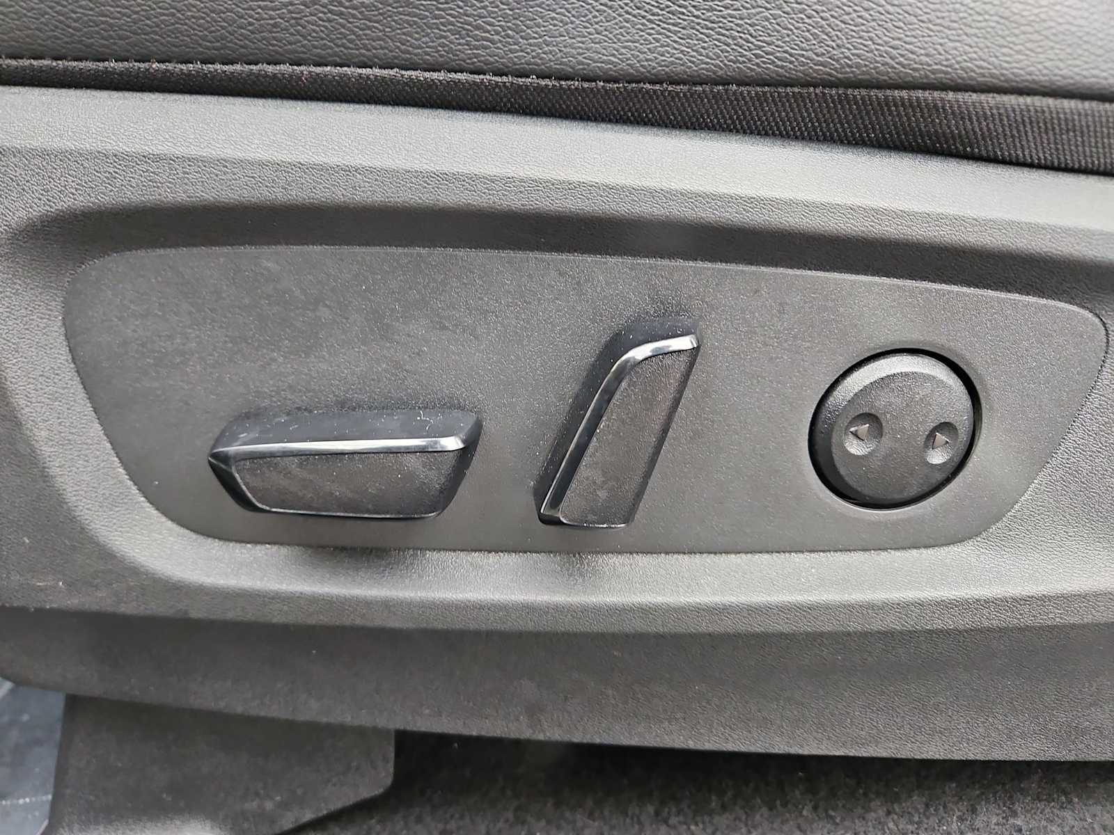 Thumbnail: 2024 Nissan Pathfinder - 18