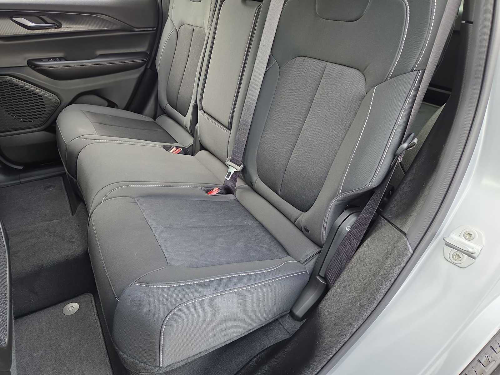 Thumbnail: 2025 Jeep Grand Cherokee - 20