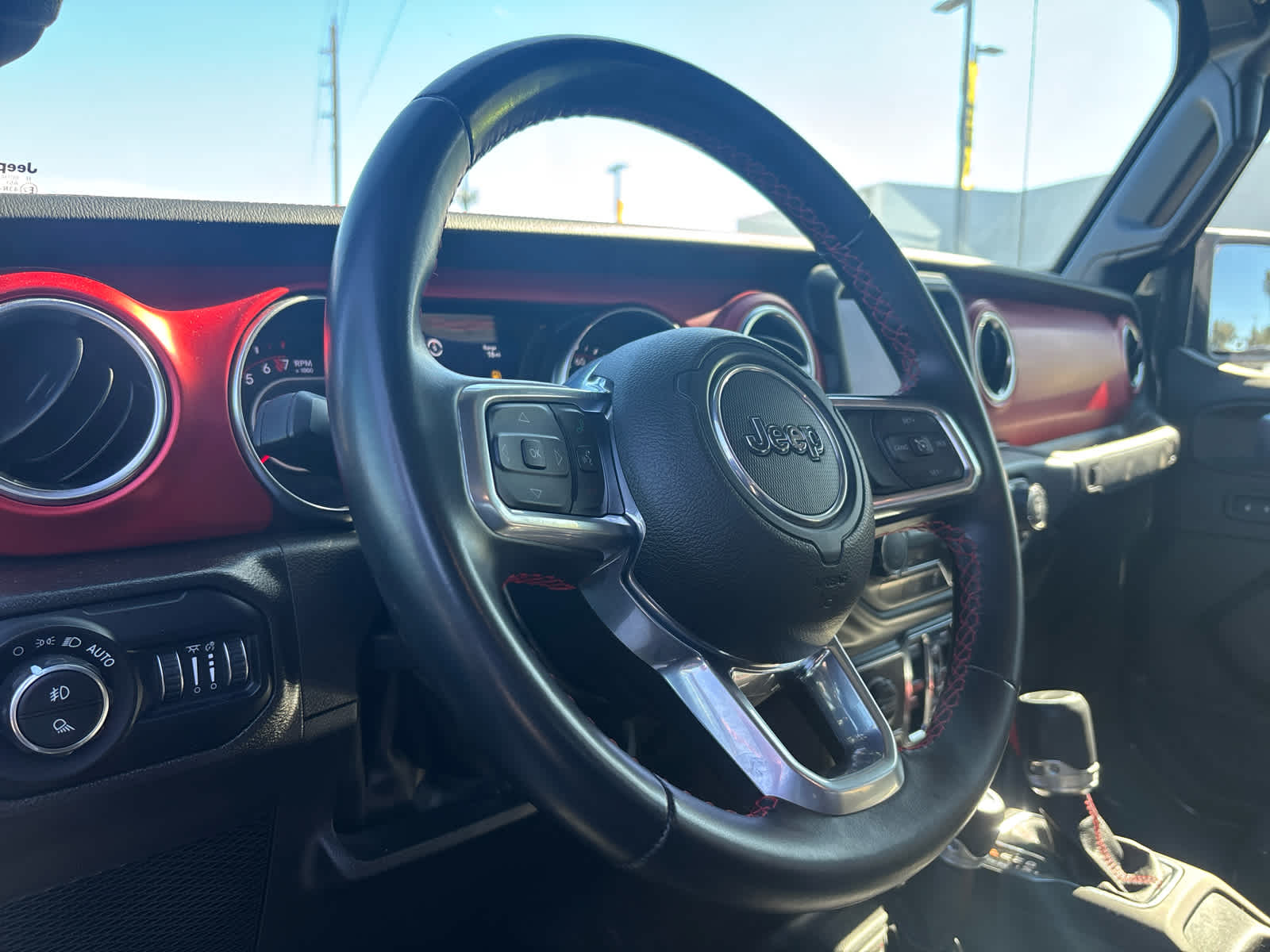 Thumbnail: 2022 Jeep Gladiator - 18