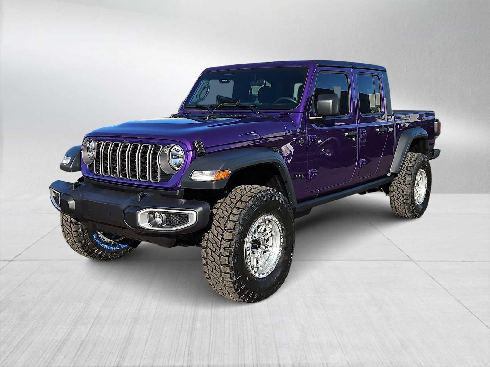 Thumbnail: 2026 Jeep Gladiator - 4