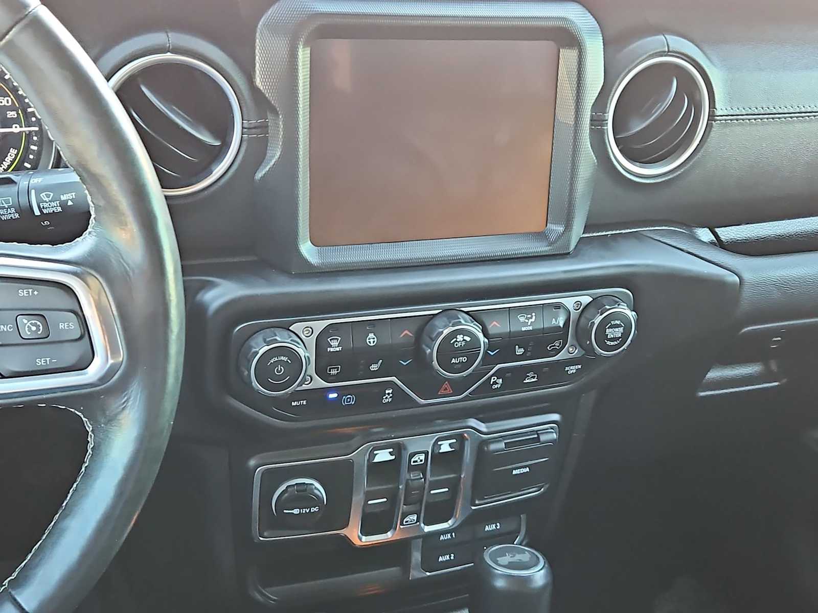 Thumbnail: 2021 Jeep Wrangler - 26