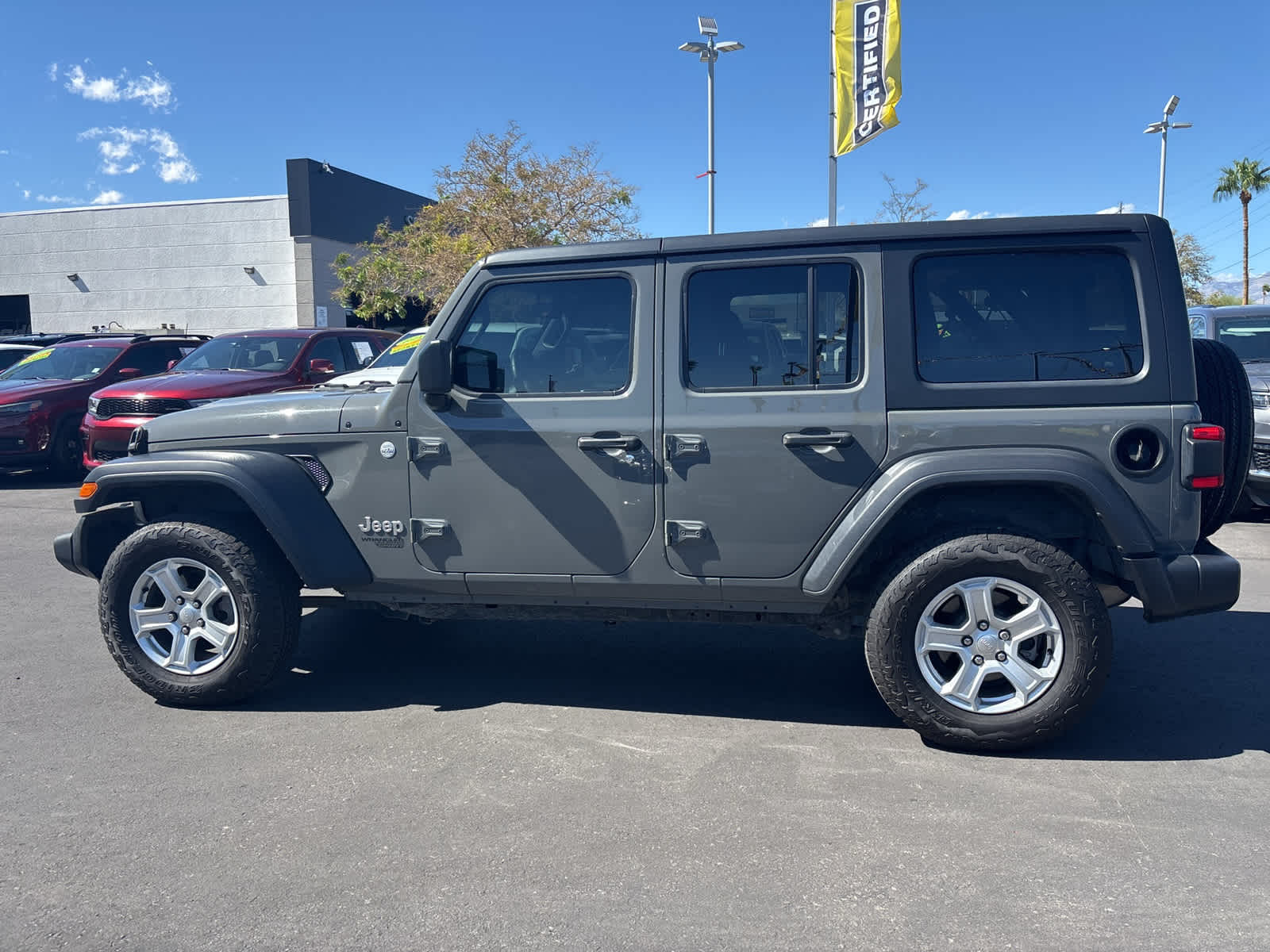 Thumbnail: 2021 Jeep Wrangler - 8