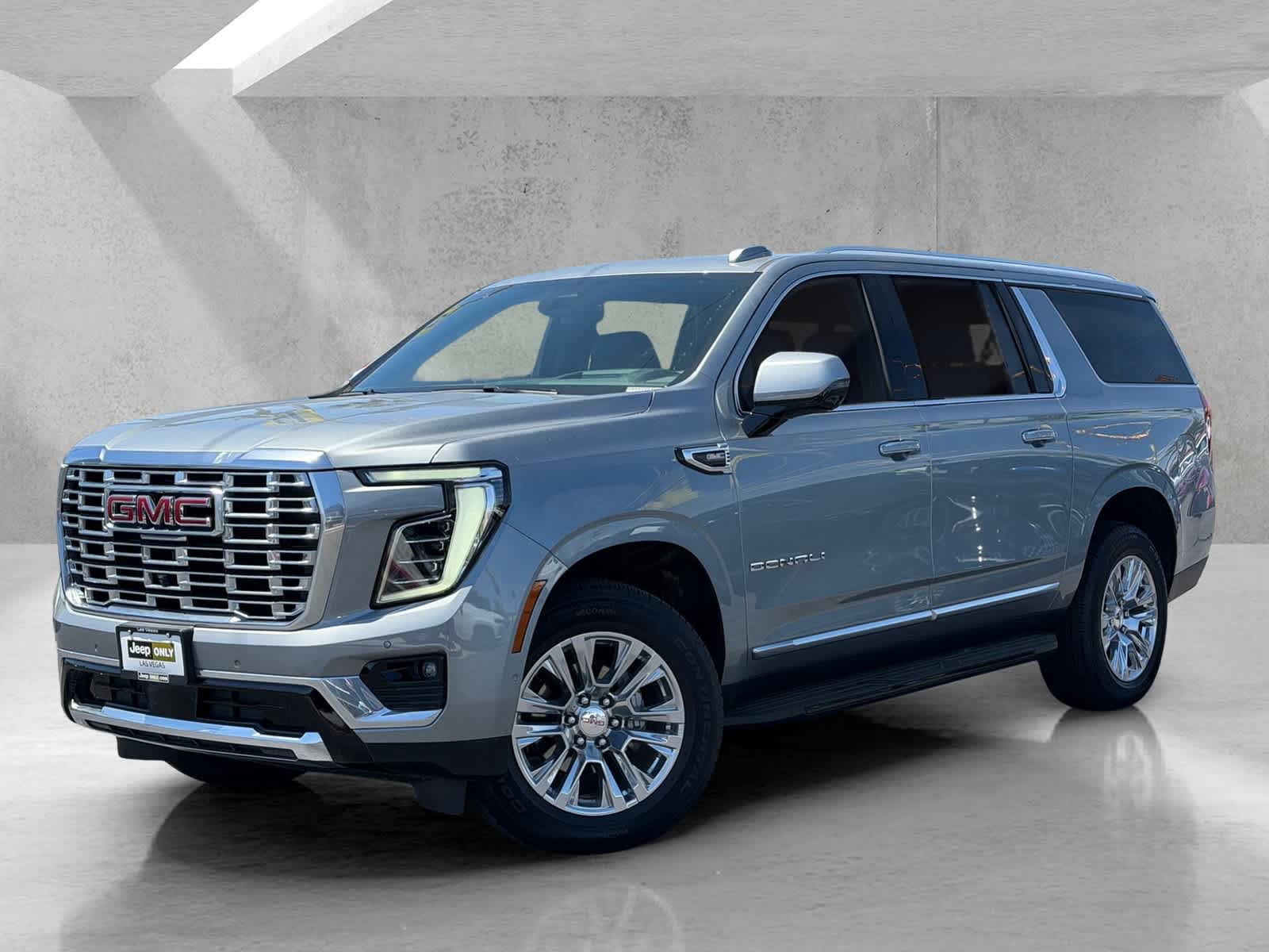 2025 GMC Yukon Denali AWD's photo