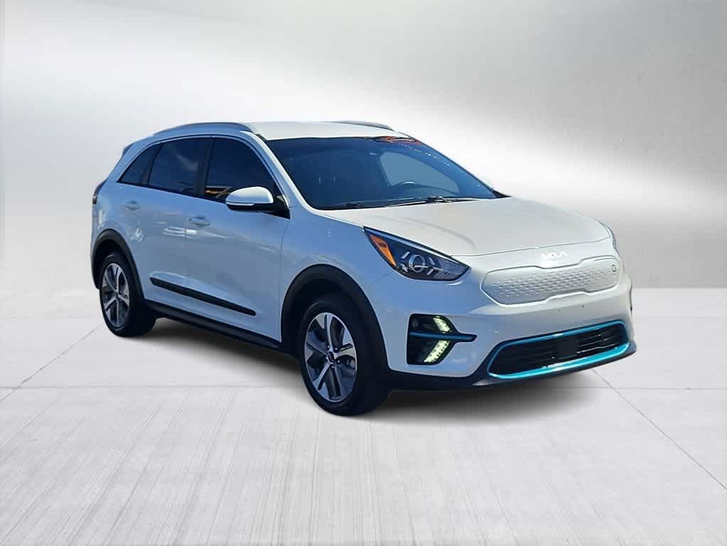 2022 Kia Niro S 2