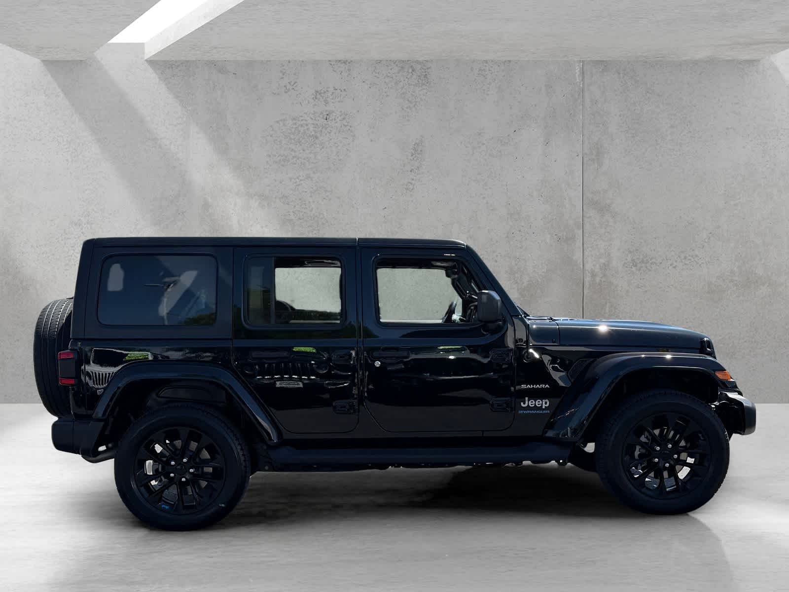 Thumbnail: 2023 Jeep Wrangler - 6