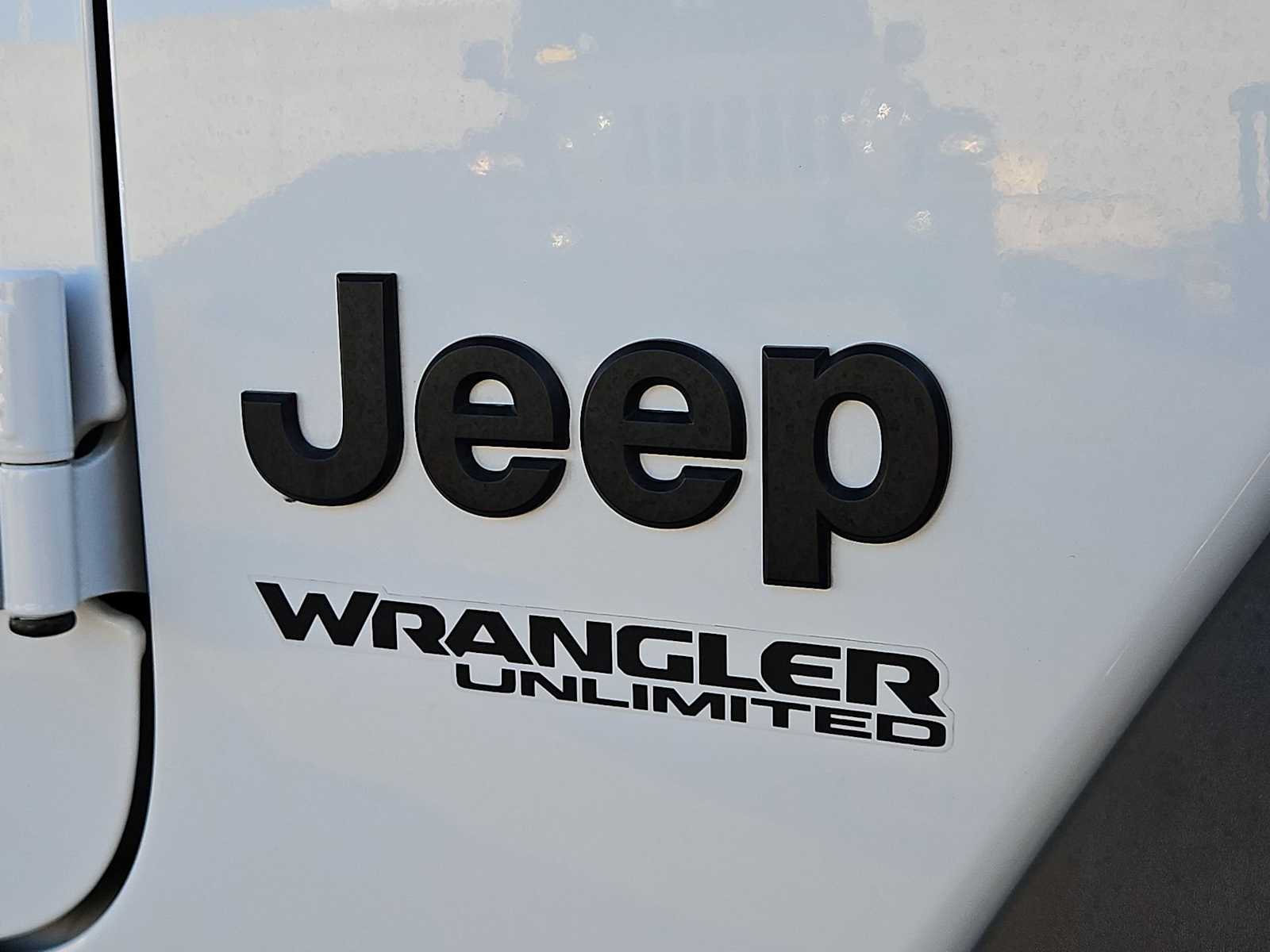 Thumbnail: 2021 Jeep Wrangler - 12