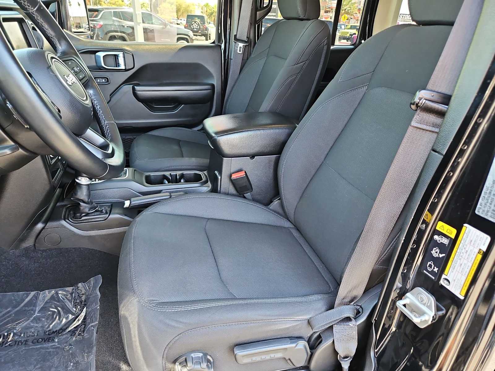 2021 Jeep Wrangler Unlimited Sport S 14