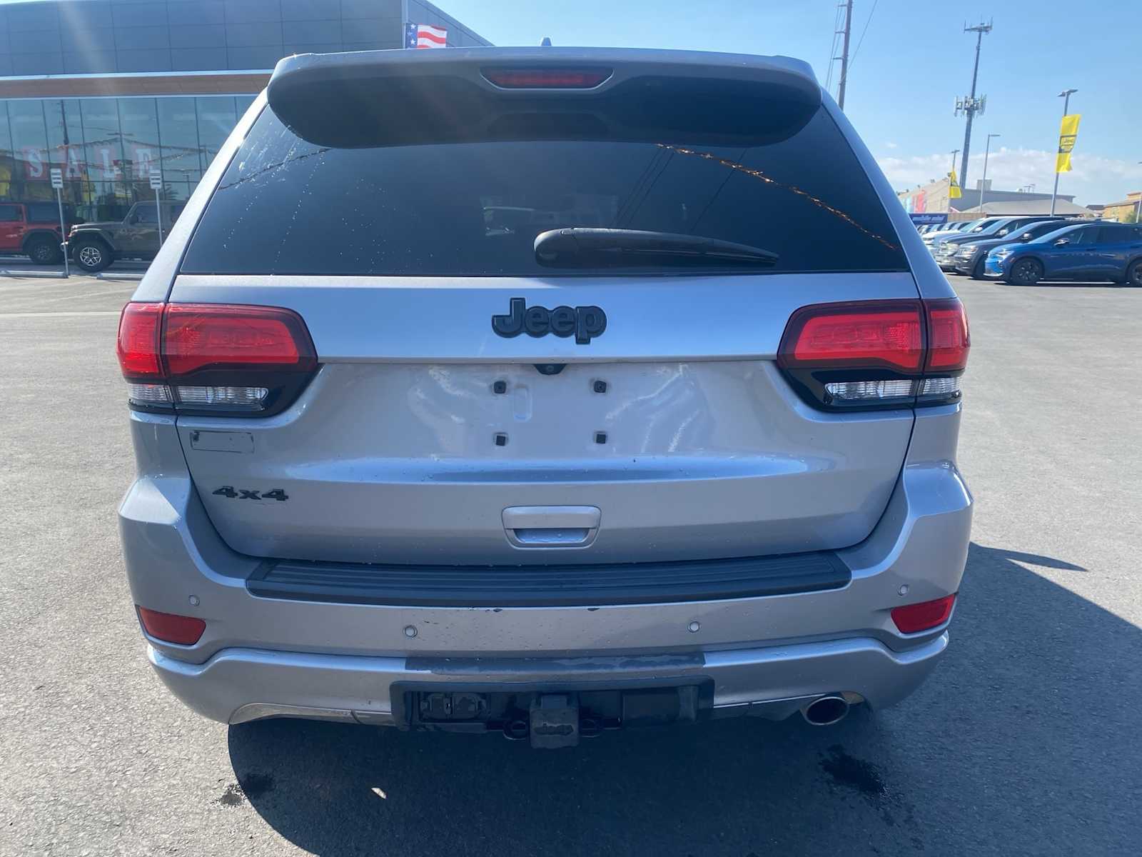 Thumbnail: 2020 Jeep Grand Cherokee - 6