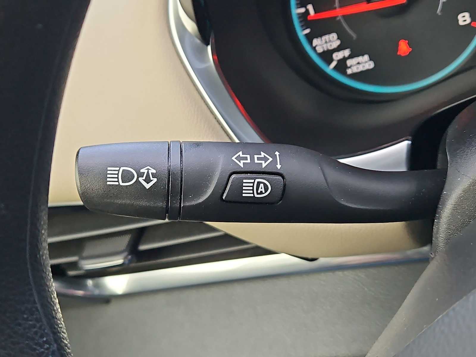 Thumbnail: 2022 Chevrolet Traverse - 26