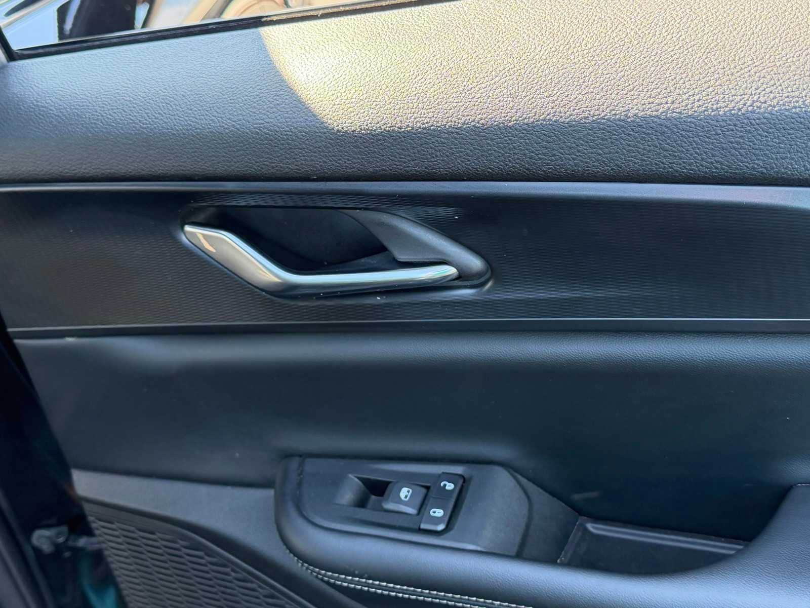 Thumbnail: 2024 Jeep Grand Cherokee - 25