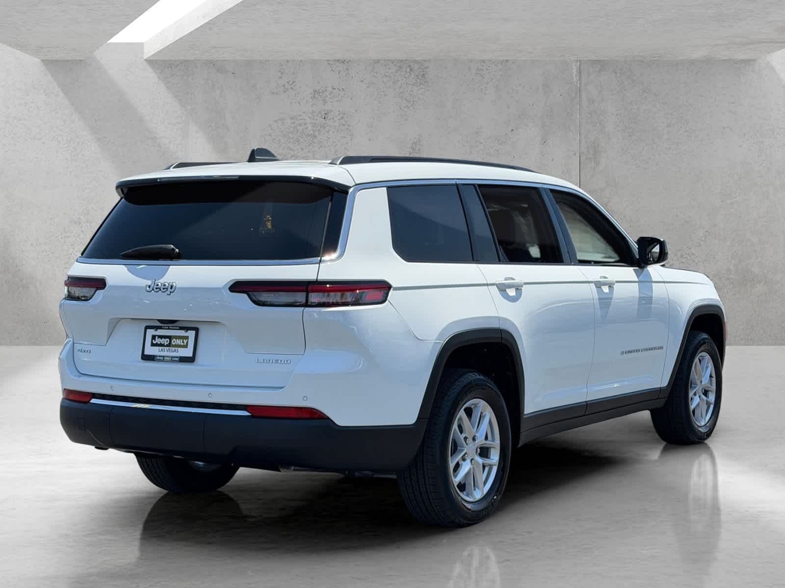 Thumbnail: 2026 Jeep Grand Cherokee L - 5