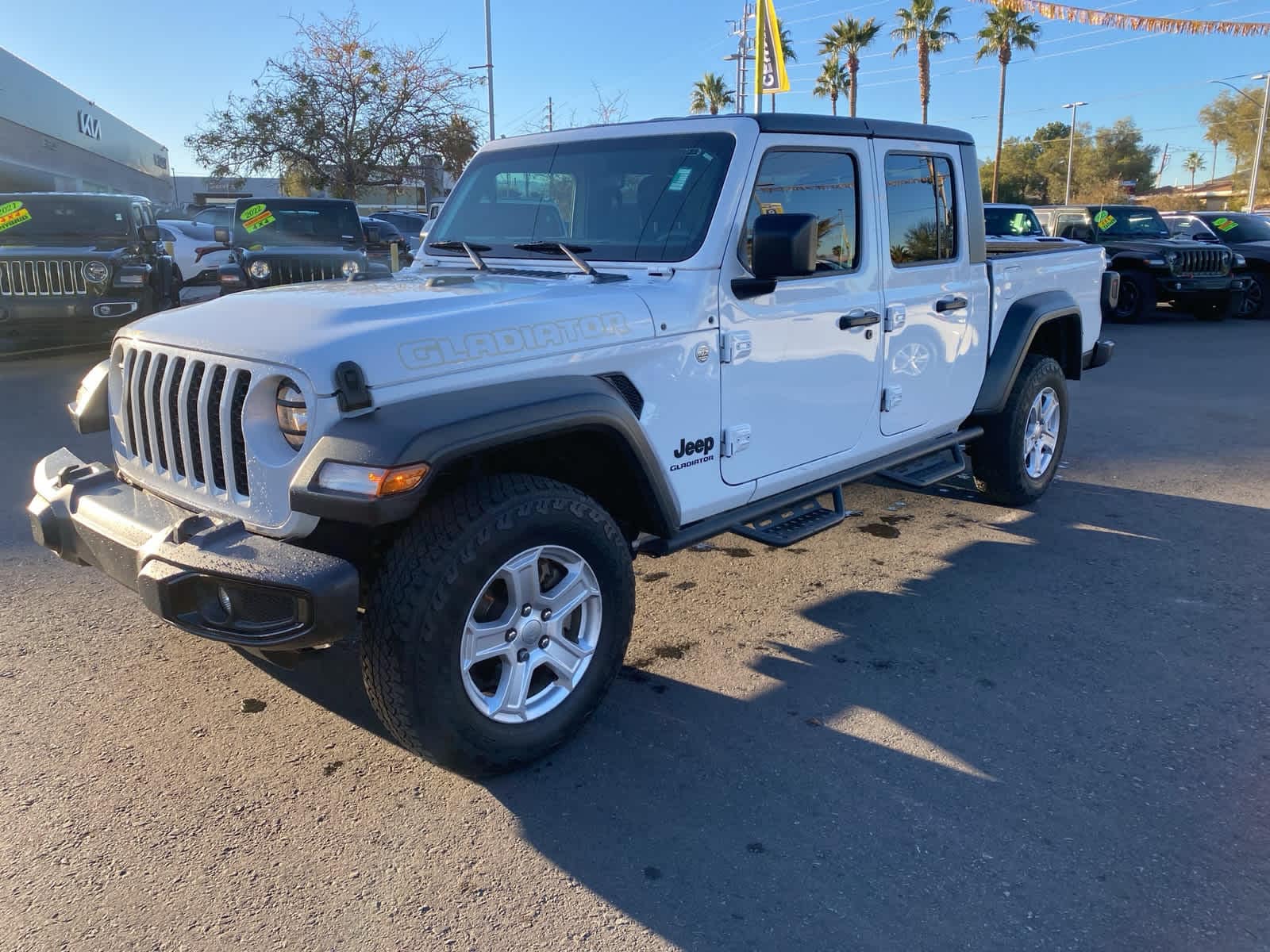 Thumbnail: 2020 Jeep Gladiator - 1