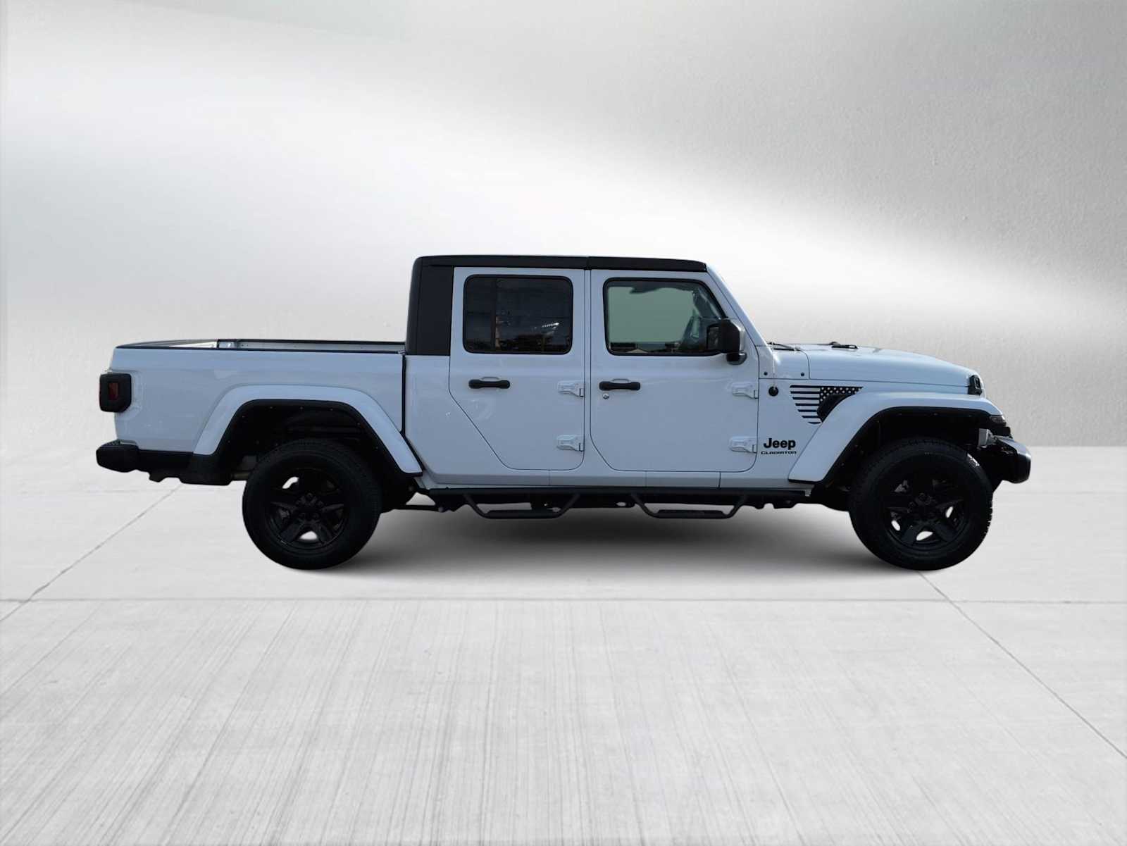 Thumbnail: 2021 Jeep Gladiator - 9