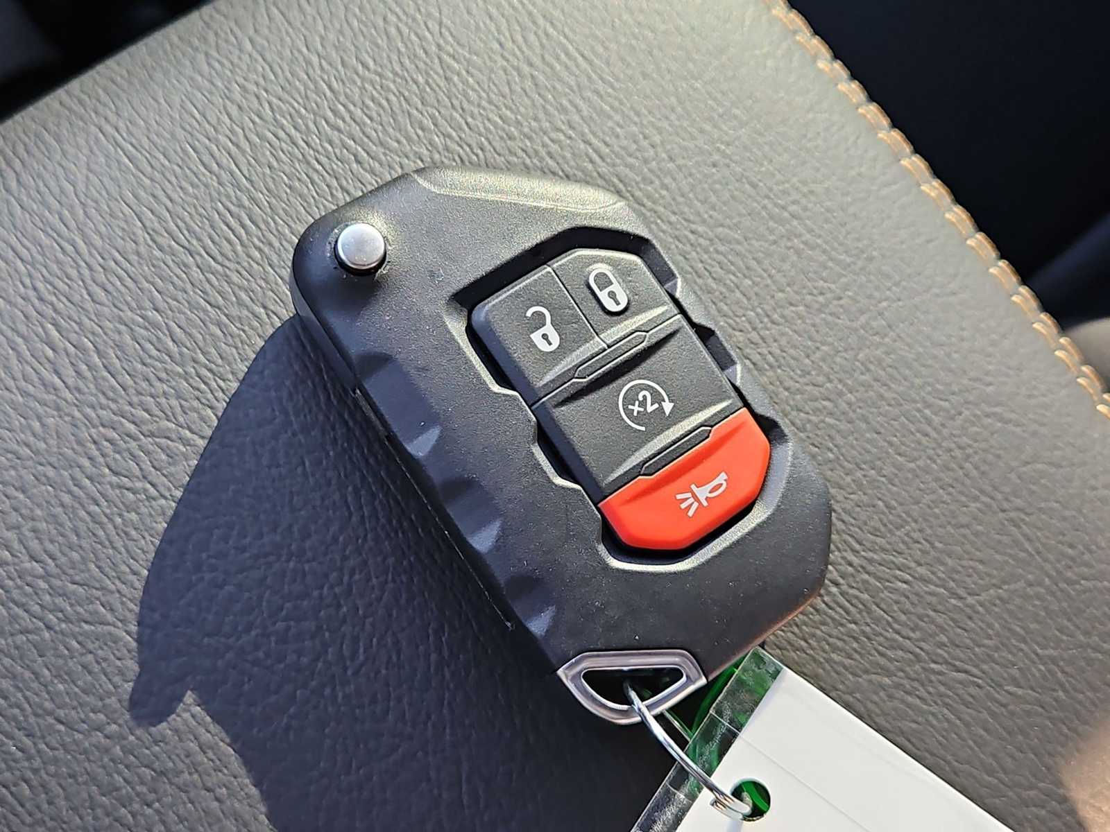 Thumbnail: 2026 Jeep Gladiator - 34