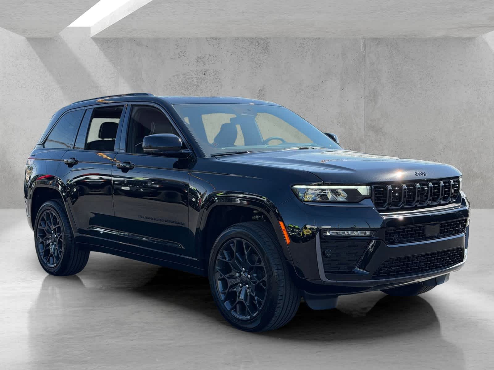Thumbnail: 2026 Jeep Grand Cherokee - 7