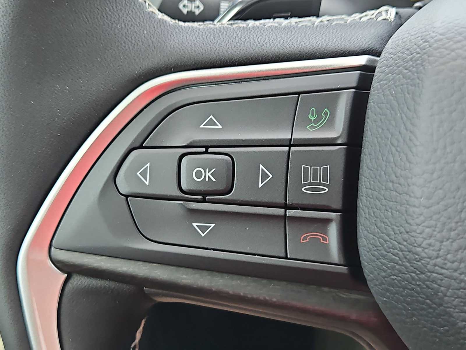 Thumbnail: 2026 Jeep Grand Cherokee - 24