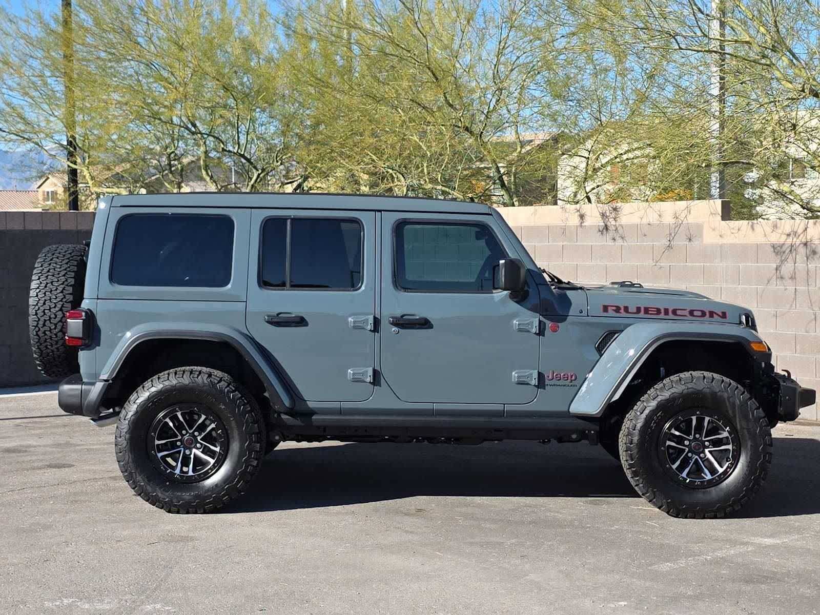 Thumbnail: 2026 Jeep Wrangler - 10
