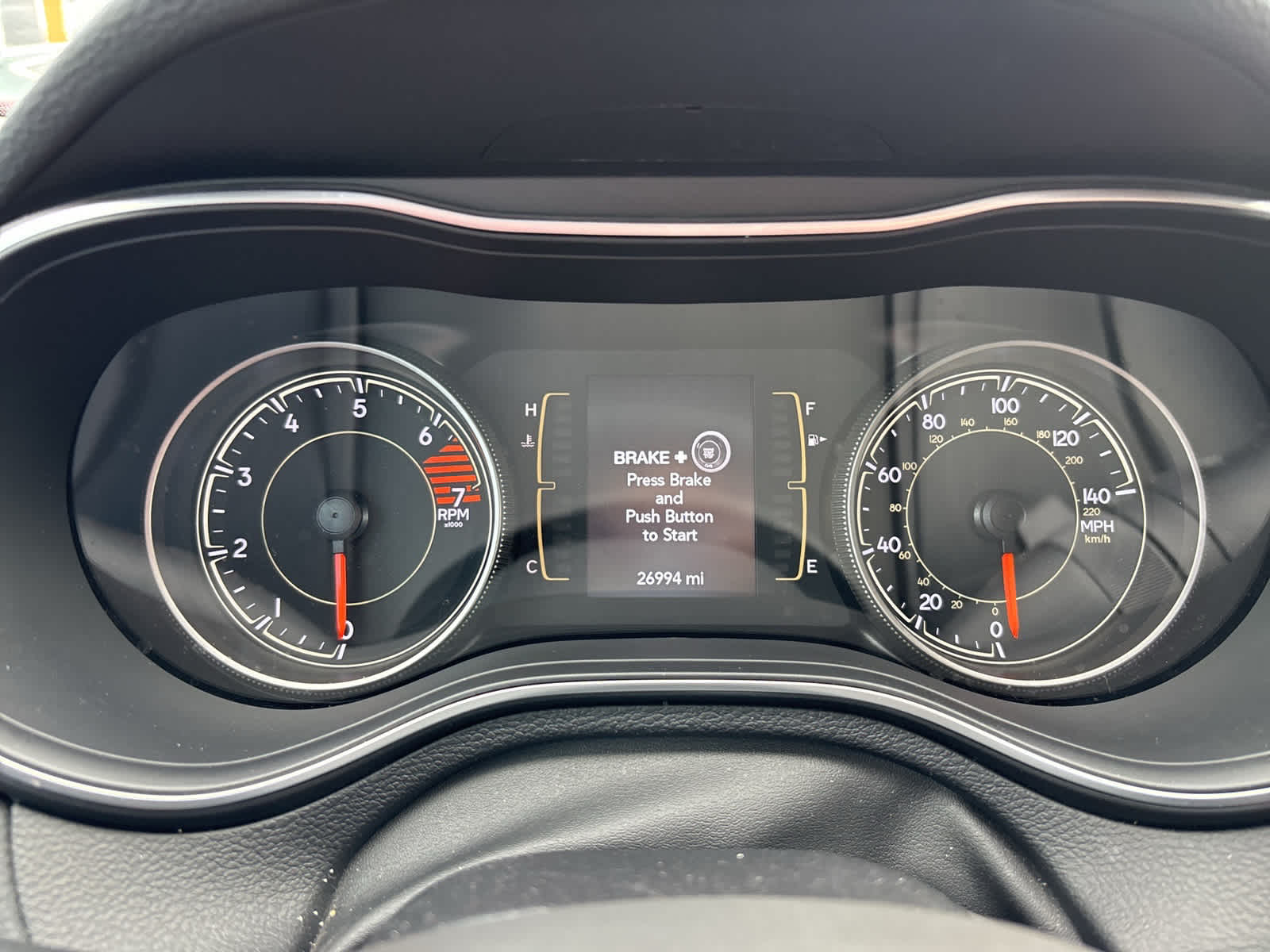 Thumbnail: 2020 Jeep Cherokee - 8