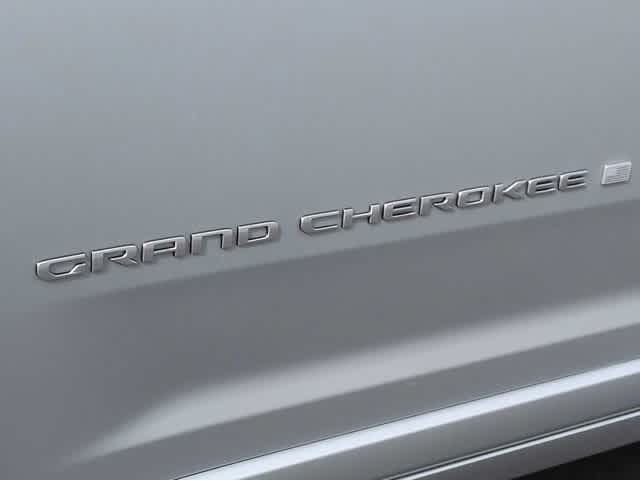 Thumbnail: 2025 Jeep Grand Cherokee - 13