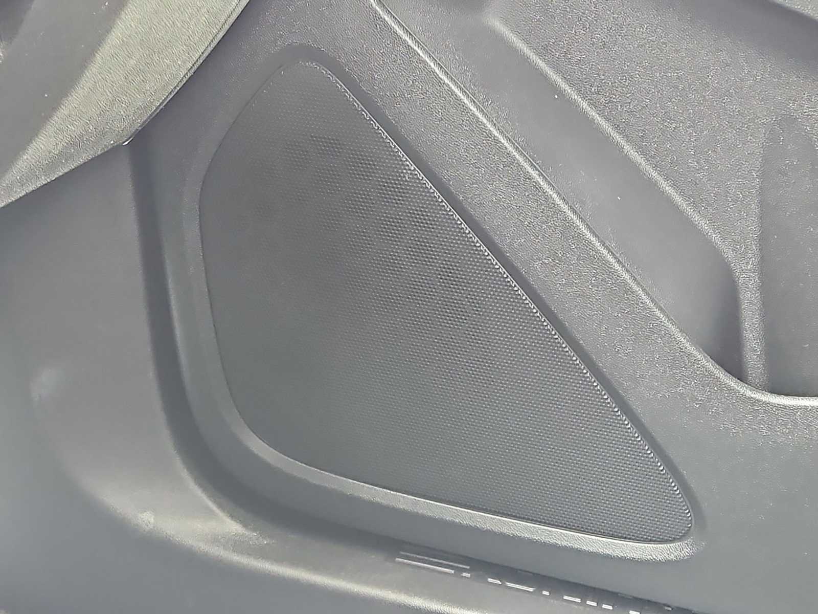 Thumbnail: 2022 Chevrolet Equinox - 28