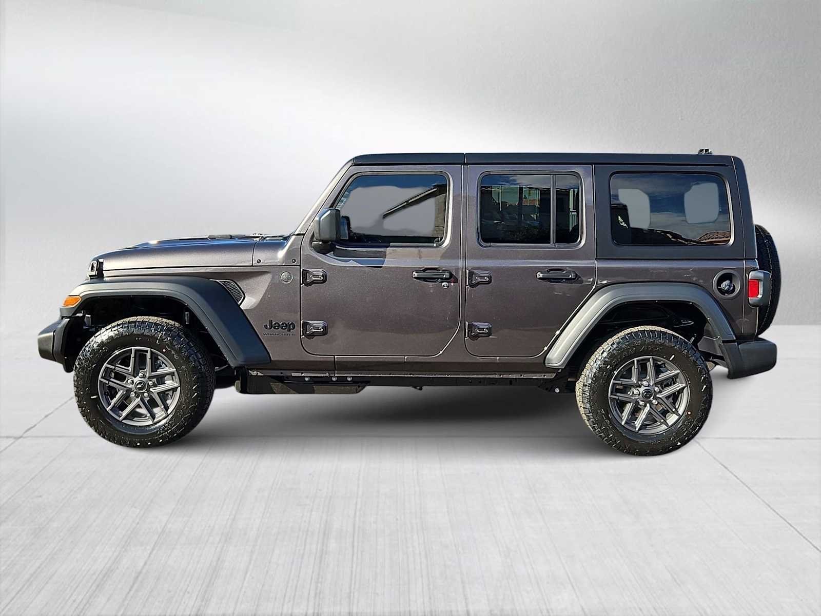 Thumbnail: 2026 Jeep Wrangler - 5