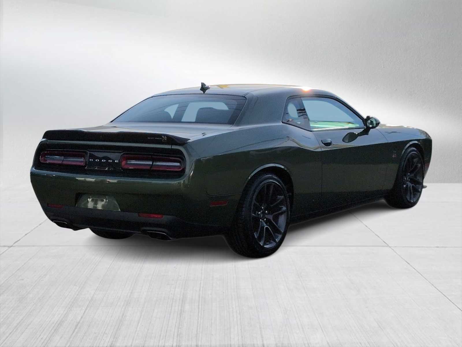 Thumbnail: 2022 Dodge Challenger - 8