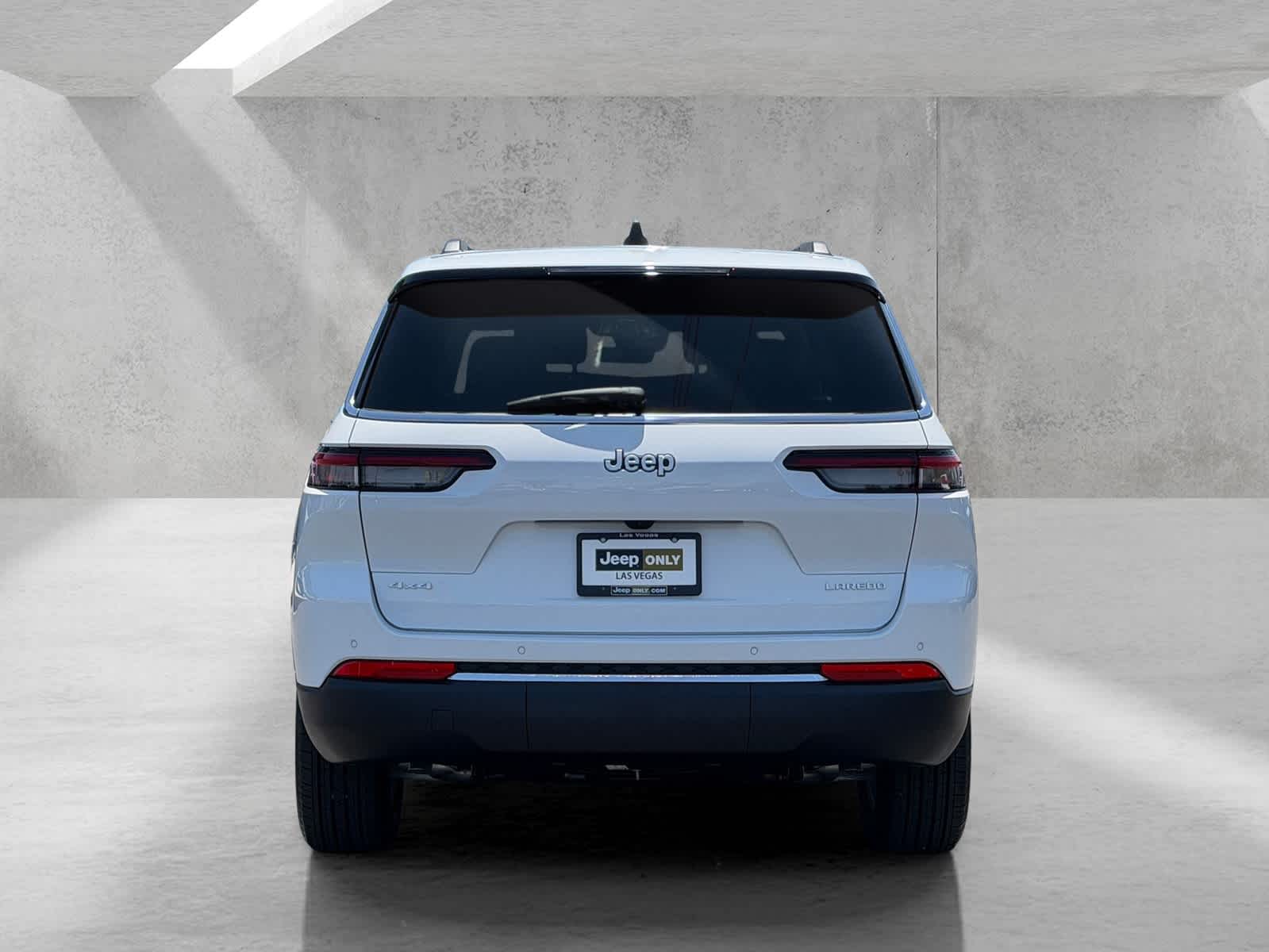 Thumbnail: 2026 Jeep Grand Cherokee L - 4