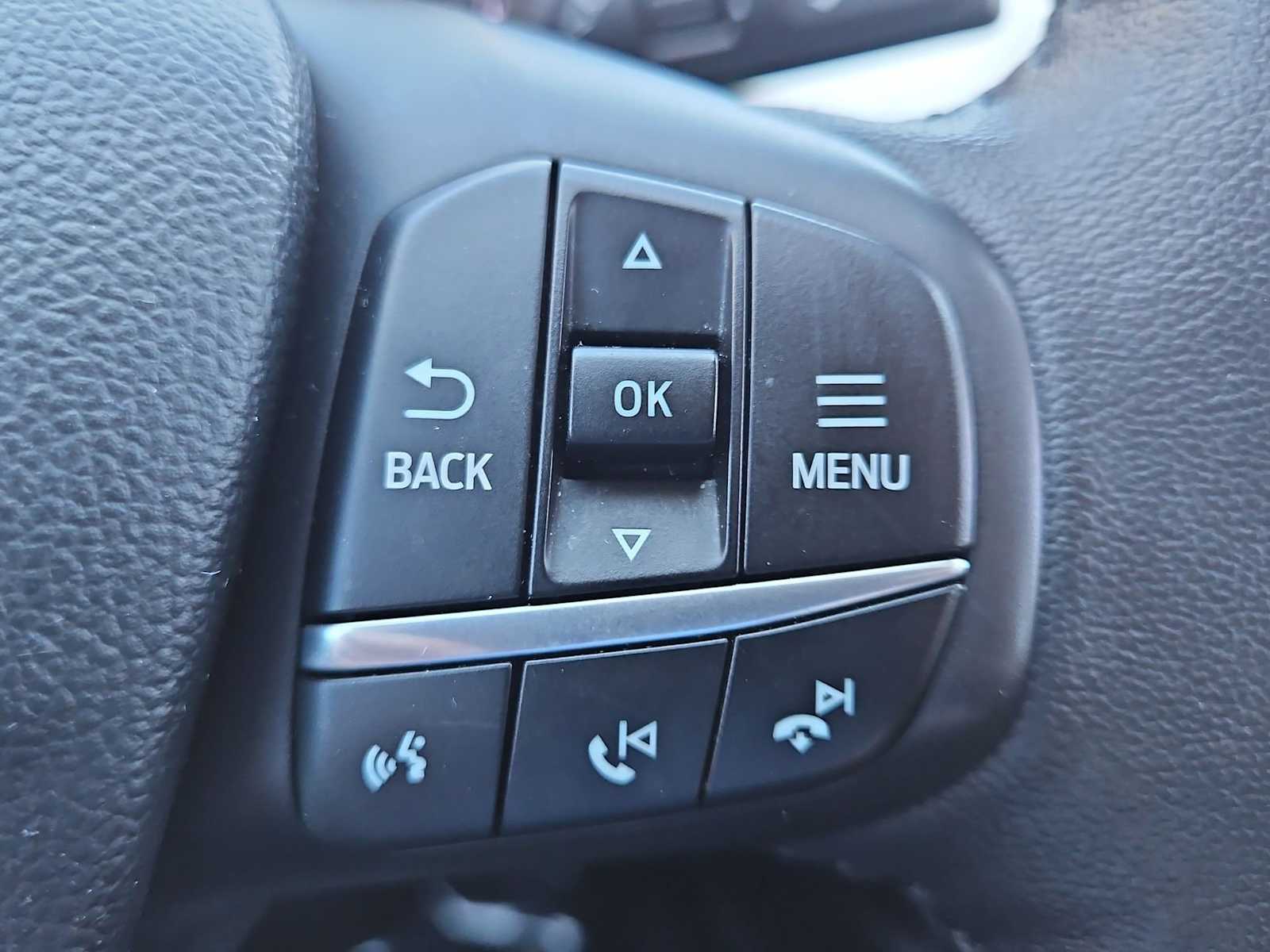 Thumbnail: 2020 Ford Escape - 21