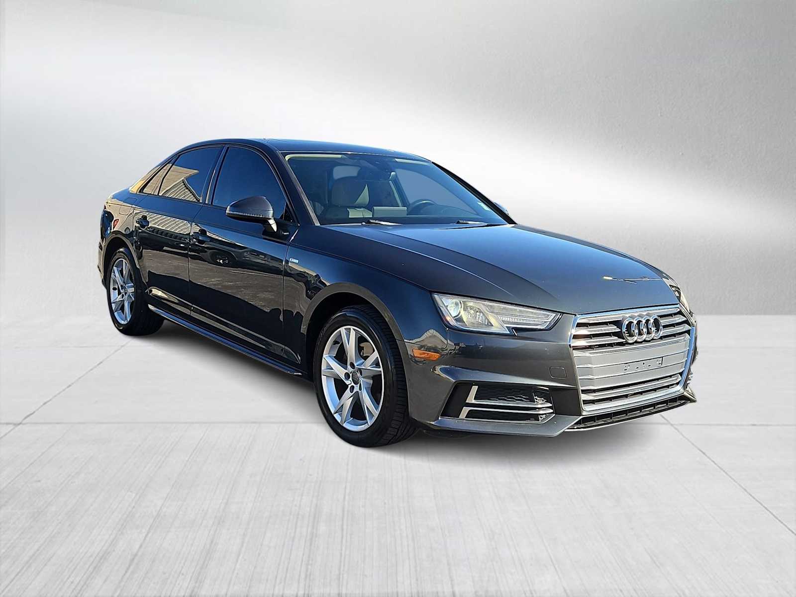 Thumbnail: 2018 Audi A4 - 2