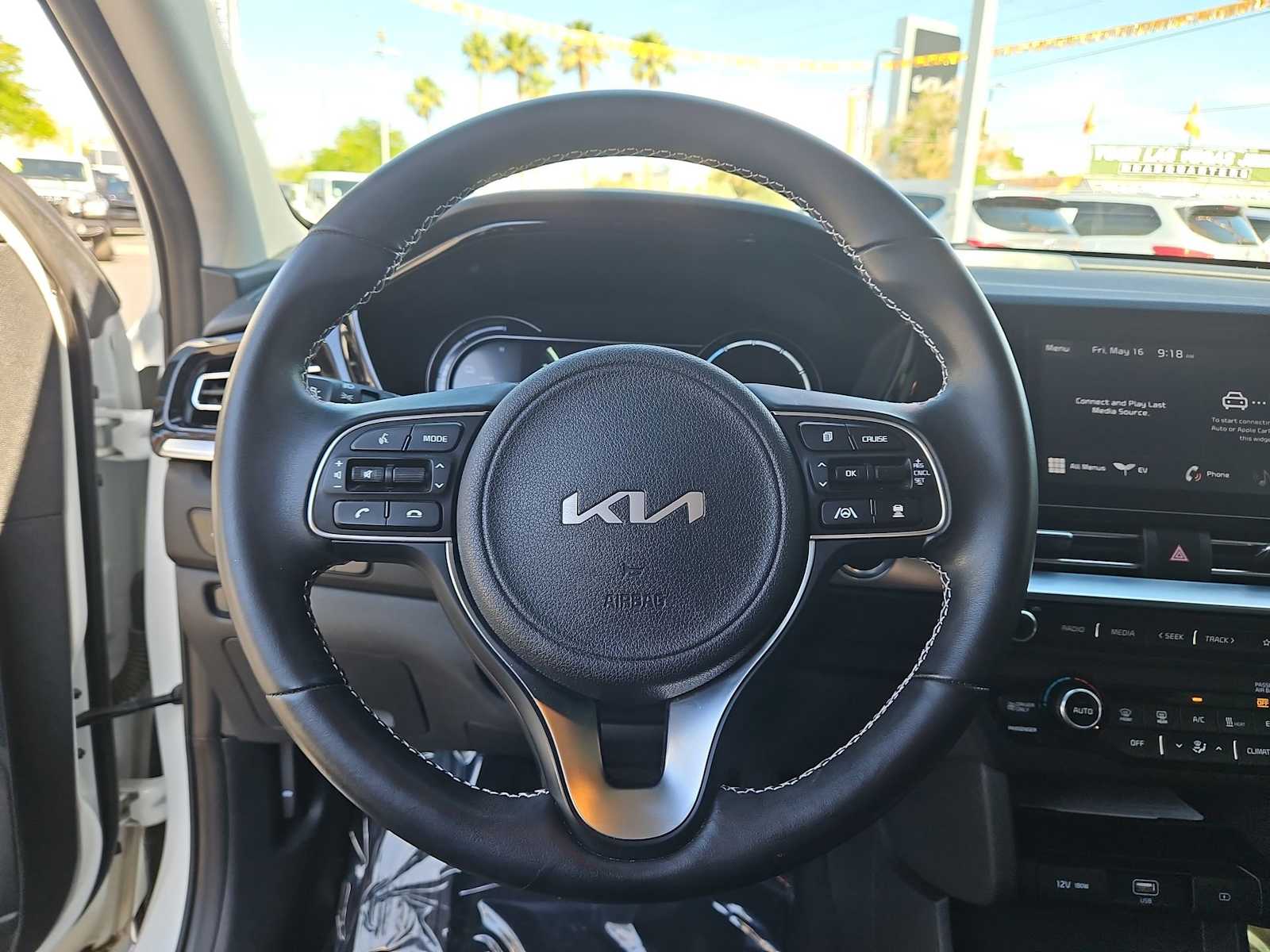 2022 Kia Niro S 21