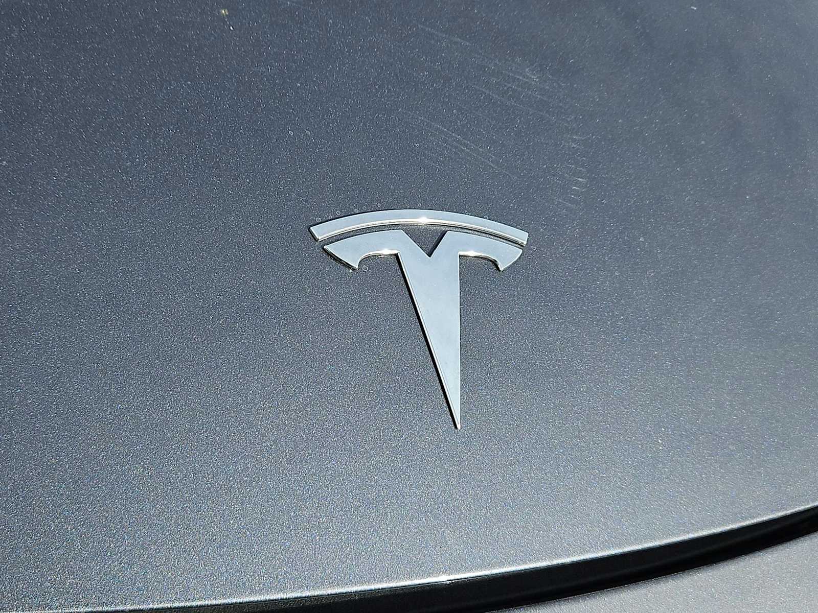 Thumbnail: 2023 Tesla Model 3 - 11