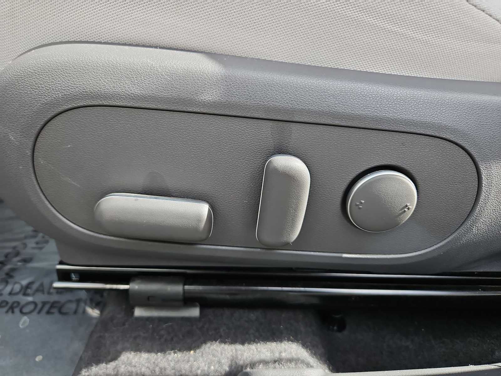 Thumbnail: 2024 Hyundai Kona - 17