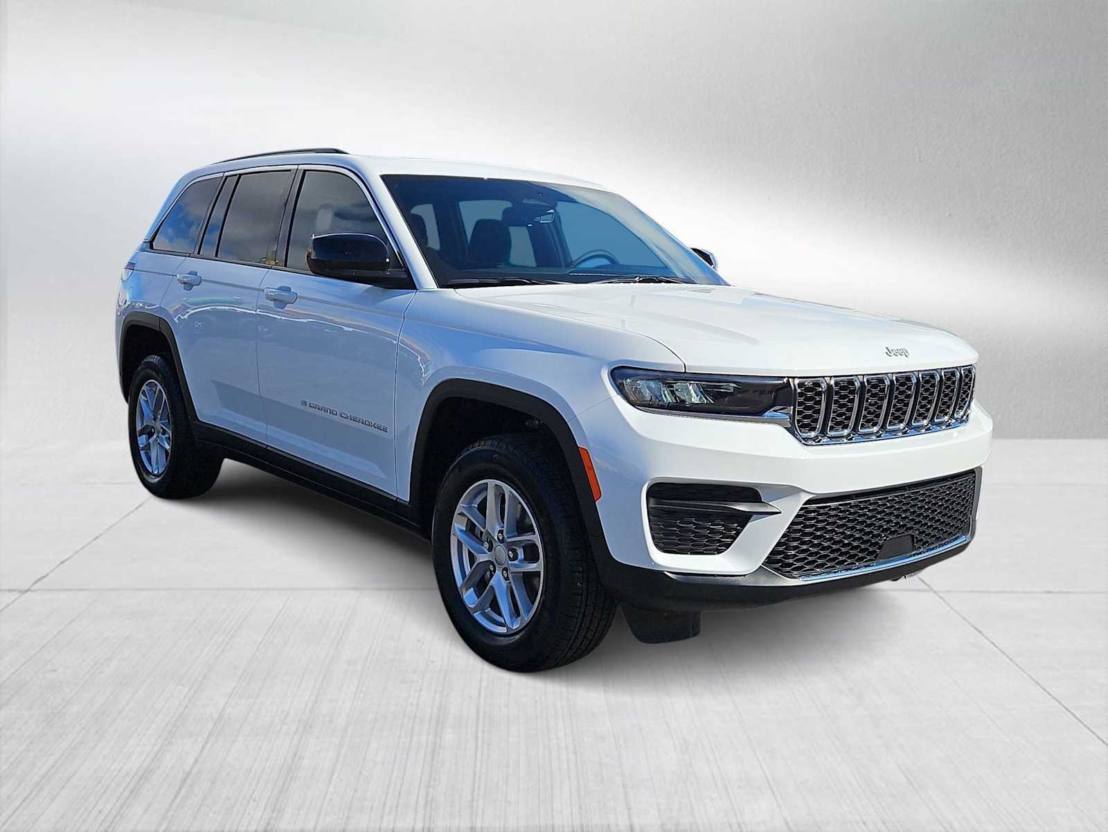 Thumbnail: 2026 Jeep Grand Cherokee - 2