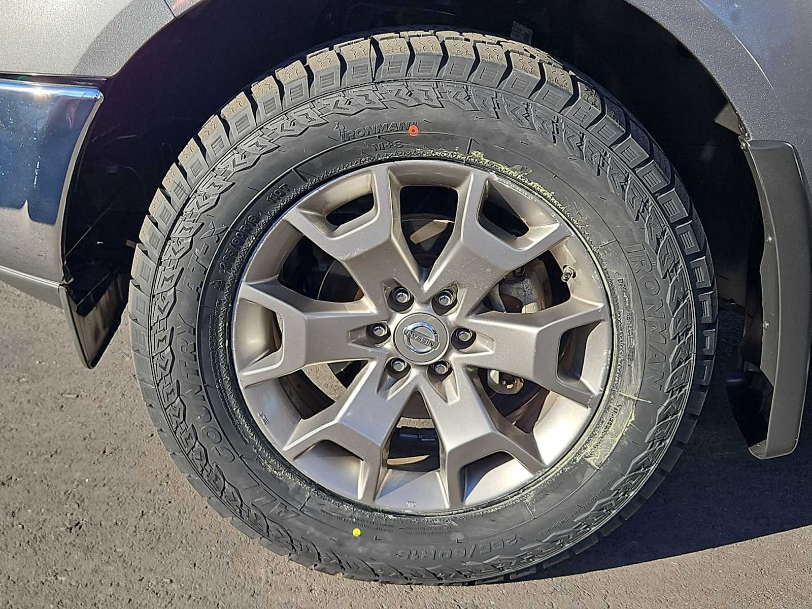 Thumbnail: 2019 Nissan Frontier - 14