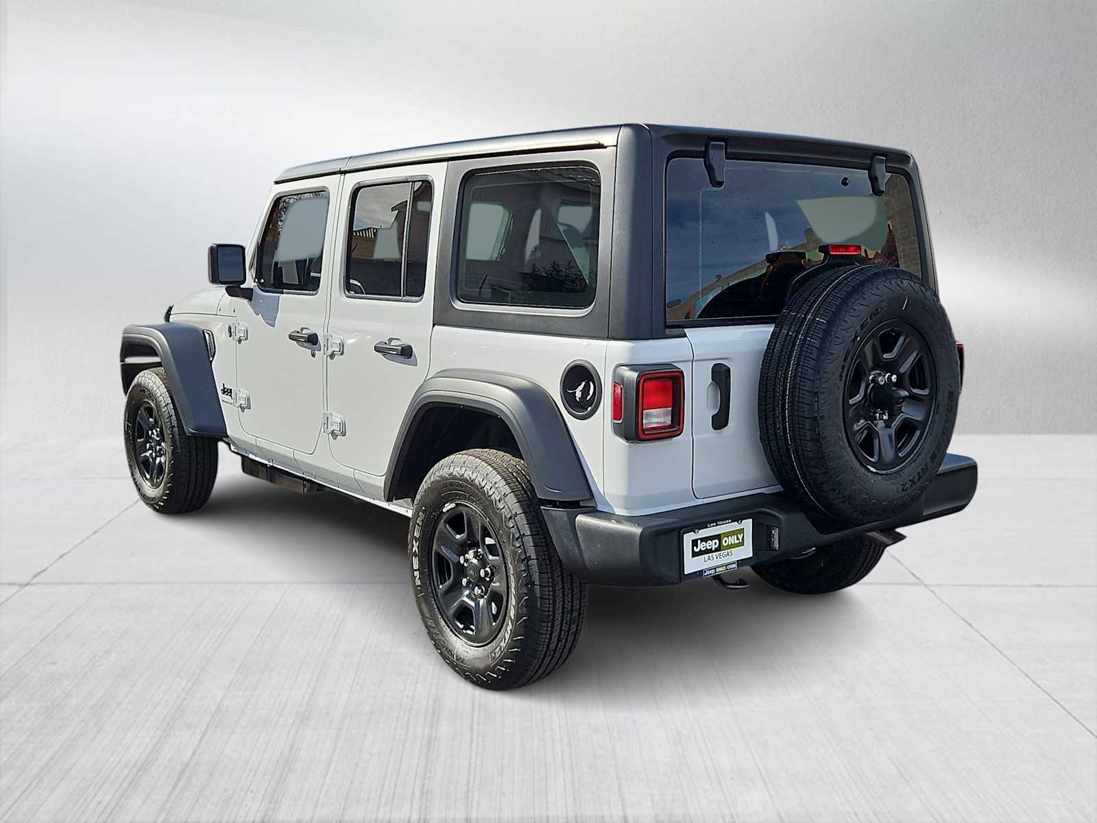 Thumbnail: 2026 Jeep Wrangler - 6