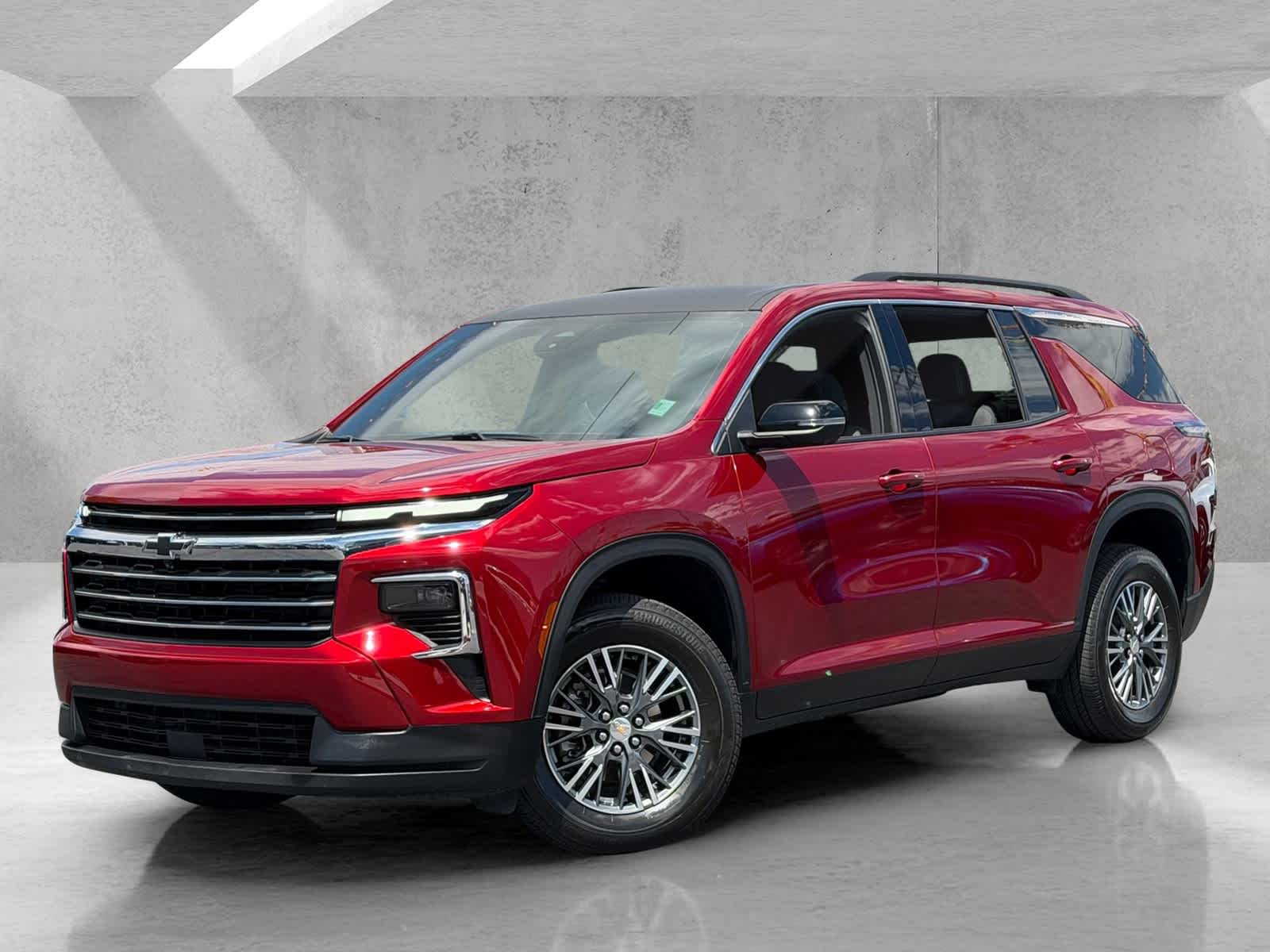2024 Chevrolet Traverse FWD LT's photo